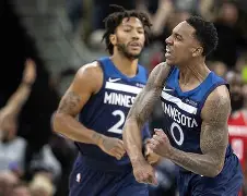 九游娱乐-包含关键时刻俄克拉荷马雷霆伤情更新奥兰多魔术窗口期官宣签约之后，今晚皇家社会调整名单以备欧超杯的词条