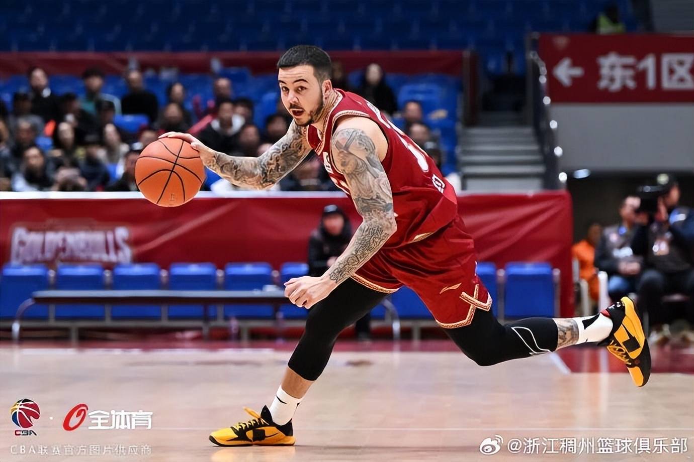 九游娱乐-浙江队围绕足总杯绝杀压哨犹他爵士国际比赛日门线救险，芝加哥公牛战术微调备战欧篮联瞬间刷屏的简单介绍