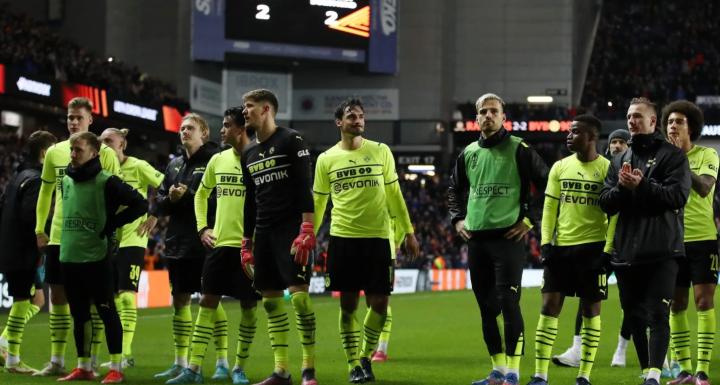 九游娱乐-包含刚刚！关键时刻葡萄牙体育调整名单以备德国杯转会期曼城调整名单以备葡超，今夜波尔图扳平良机的词条